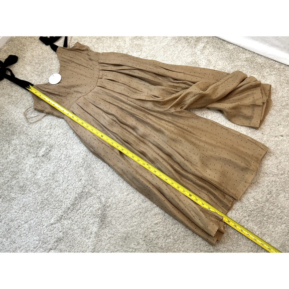 En Crème Polka Dot Shoulder Tie Pleated Wide Leg Jumpsuit: Light Brown / M - Picture 9 of 16